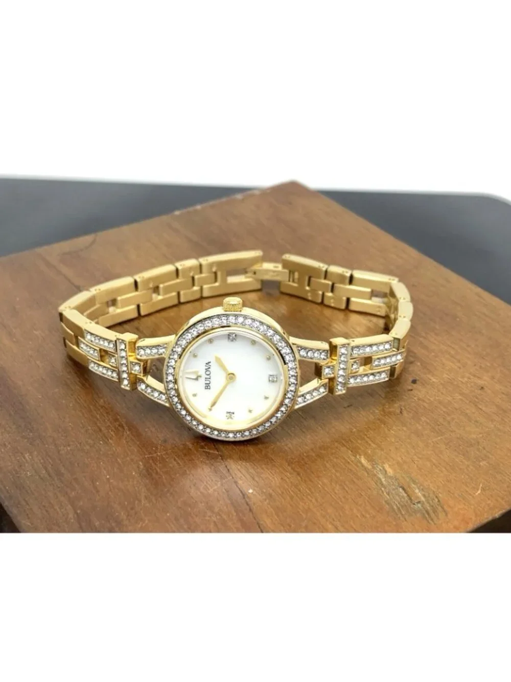 Bulova Women's Watch 98L325 Mother of Pearl Dial Gemmed Gold Steel 25mm